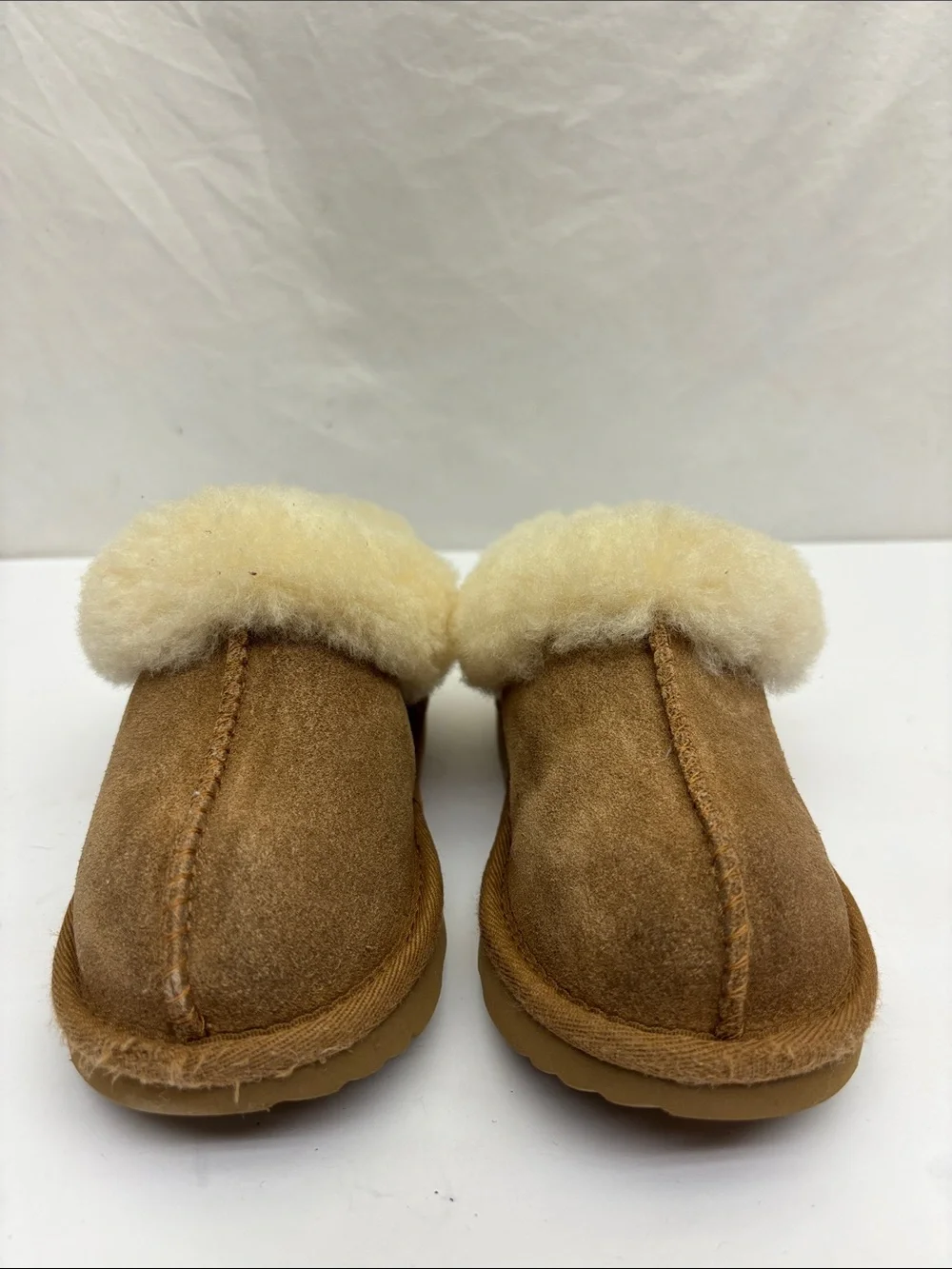 UGG Cozy Slippers for toddler girl, SZ 10, box 75